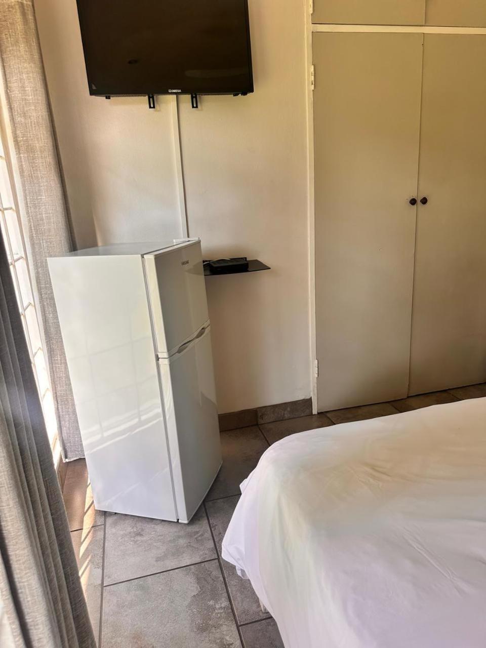 Woods Guest House Middelburg  Extérieur photo